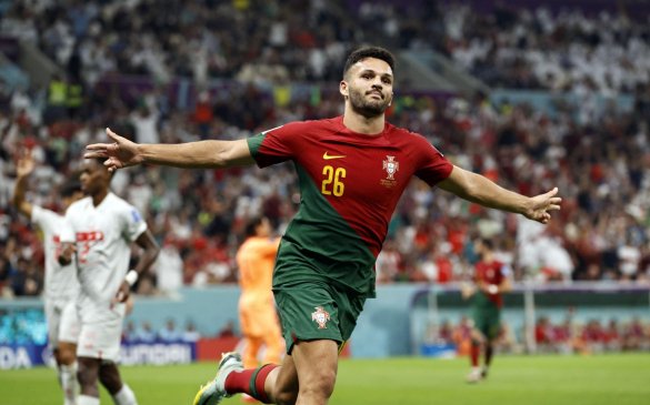 გონსალუ რამოშის ჰეთ-თრიკი შვეიცარიასთან